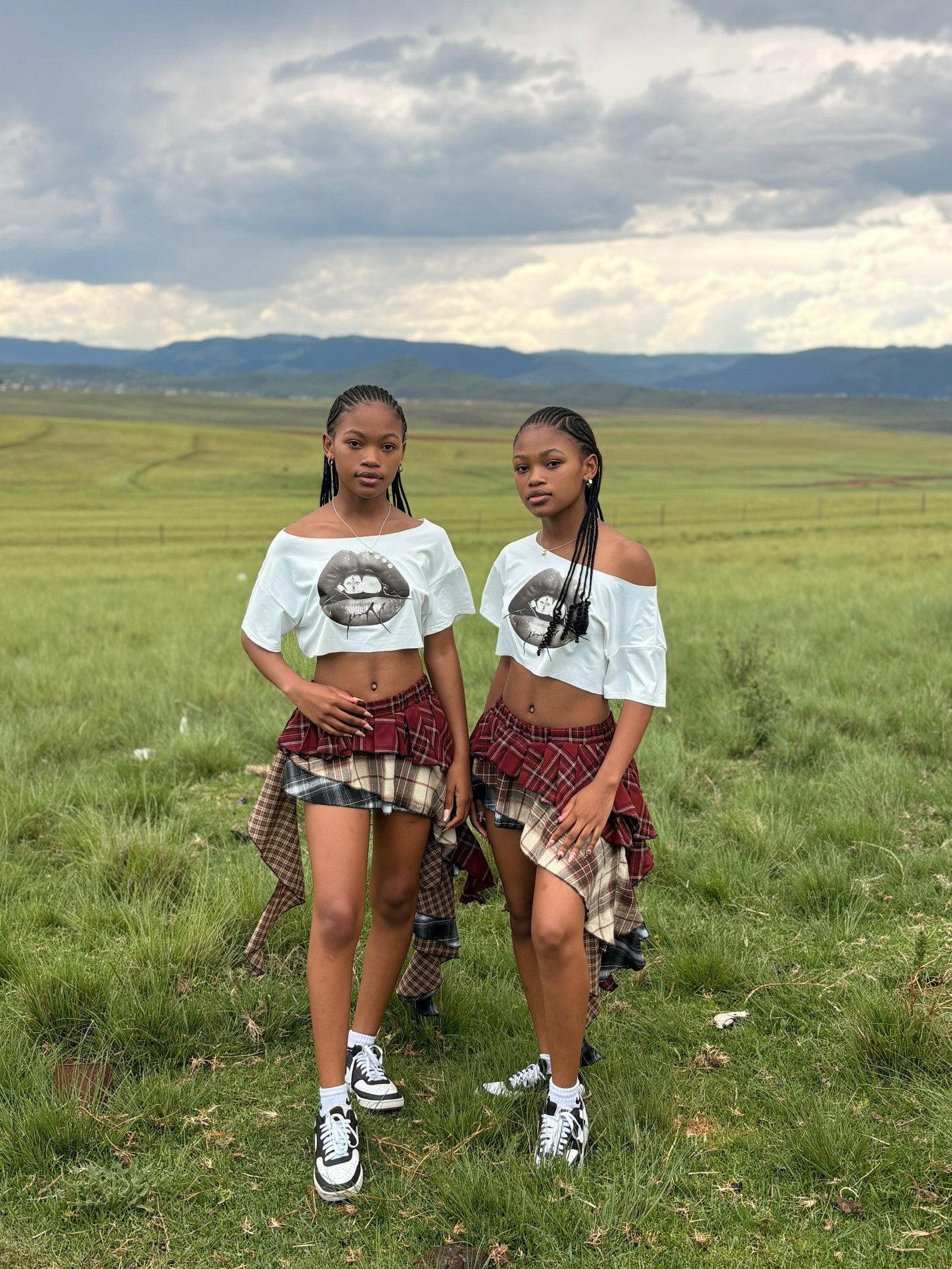 yolwa twins